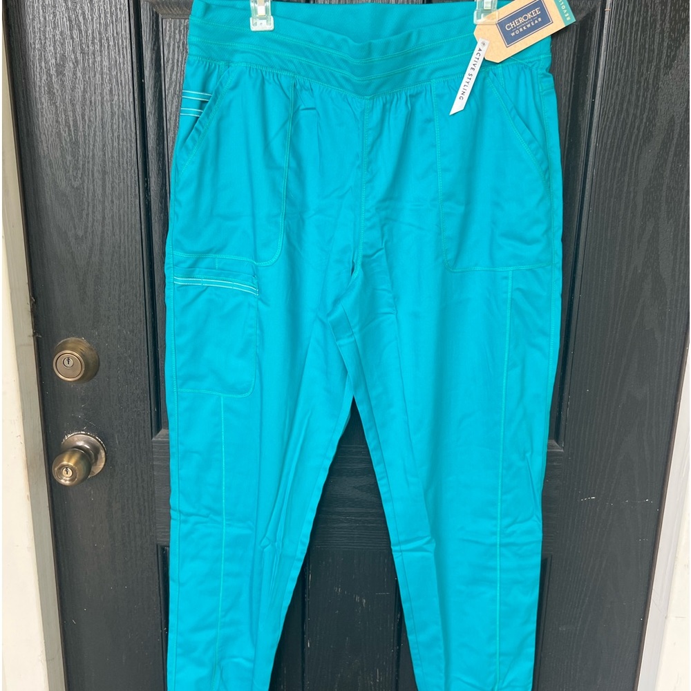 NWT Cherokee Workwear Tall Bottoms sz L